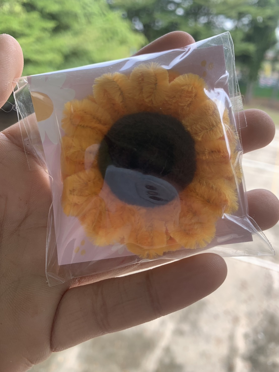 พวงกุญแจจากลวดกำมะหยี่ thumbnail