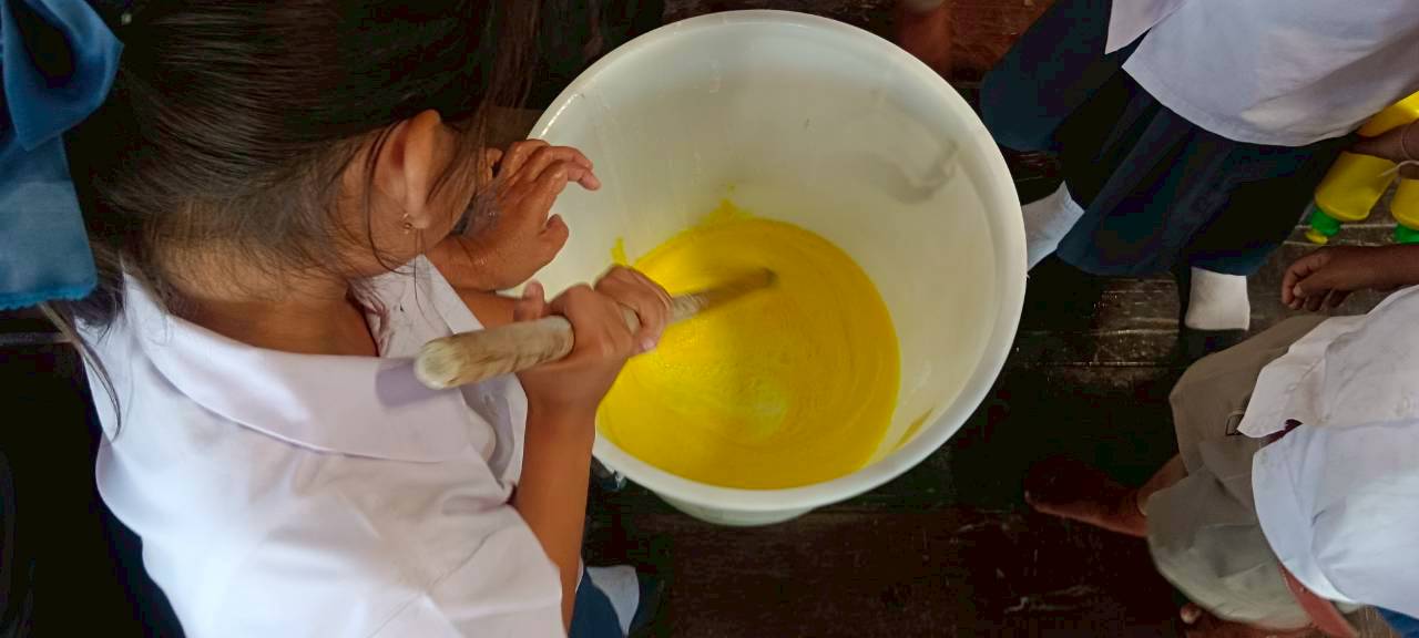 น้ำยาล้างจานกลิ่นมะกรูด thumbnail